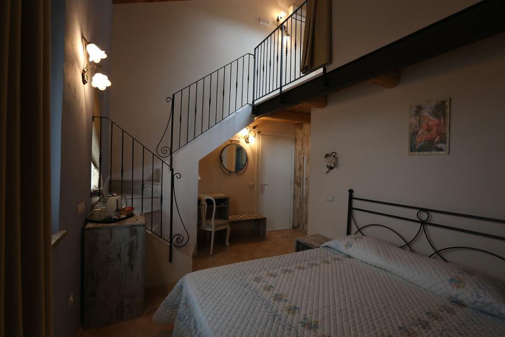 Villa Marietta Country House - Marche Montemaggiore al Metauro Pokój zdjęcie