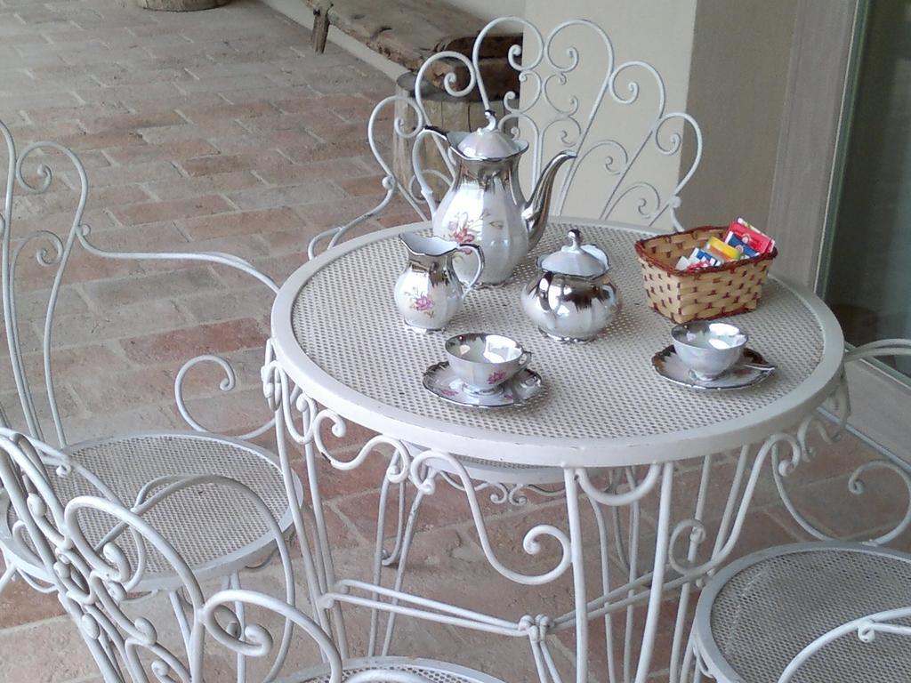 Villa Marietta Country House - Marche Montemaggiore al Metauro Zewnętrze zdjęcie